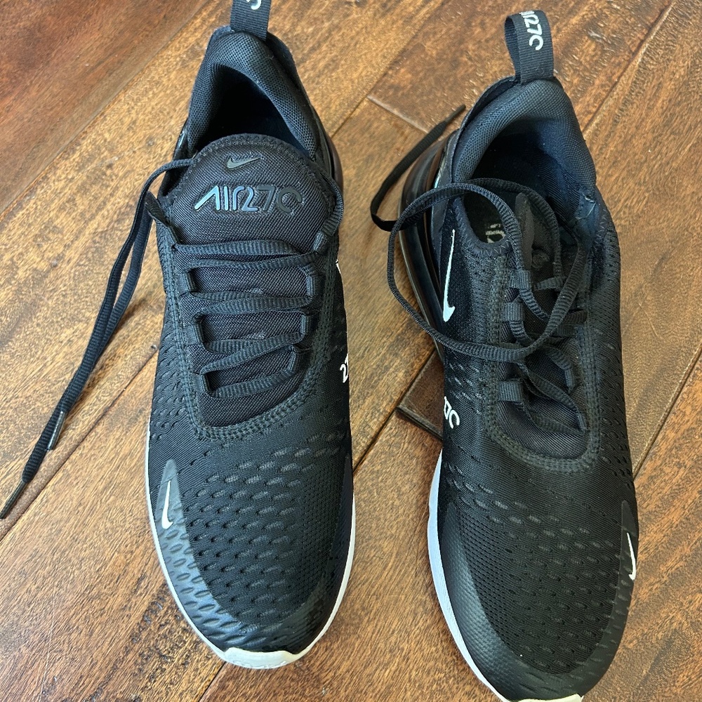 Nike Air Max 270